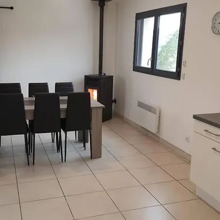 Appartement Tout Confort Au Milieu De La Margeride Châteauneuf-de-Randon Buitenkant foto