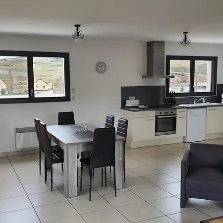 Appartement Tout Confort Au Milieu De La Margeride Châteauneuf-de-Randon Buitenkant foto