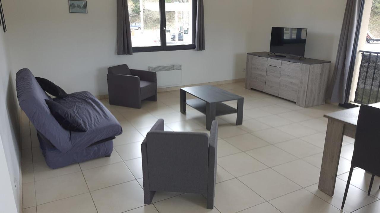 Confort Au Milieu De La Margeride Apartment